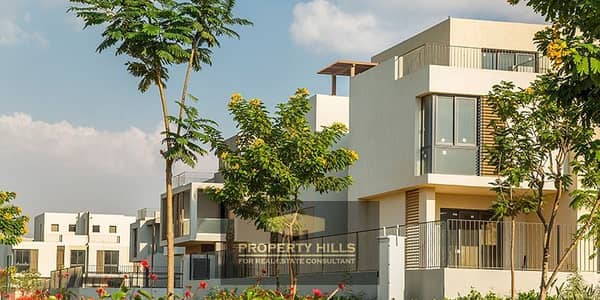 Villa for immediate delivery from Sodic in Sheikh Zayed next to Solana in front of Sphinx Airport