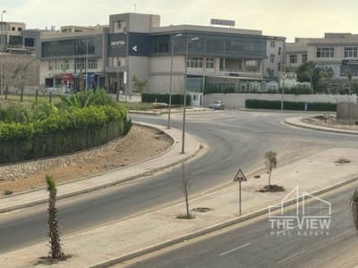 Twinhouse for sale in patio zahra compound in very prime location fully finished ready to move