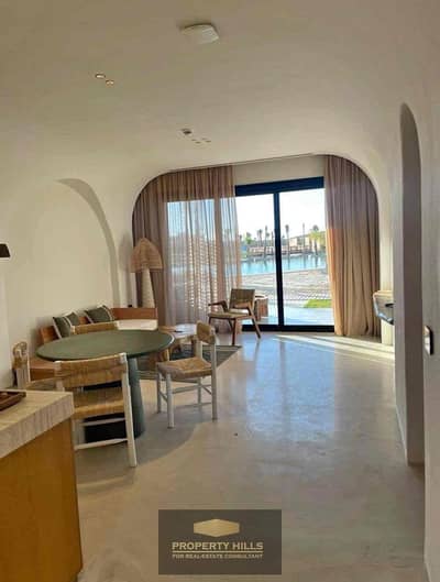 استلم Island Cabin فوري متشطبة علي البحر في Zoya Ghazala Bay بجوار هاسيندا باي و امواج و مراسي و تلال