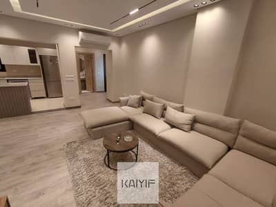 شقة مميزة للإيجار في سوديك سكاي Sodic Sky تتميز بمساحة مريحة وتصميم عملي، مفروشة بالكامل بأثاث راقٍ وجاهزة للسكن الفوري