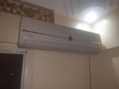 تكيف يونير اير ٢ وربع بارد وساخن