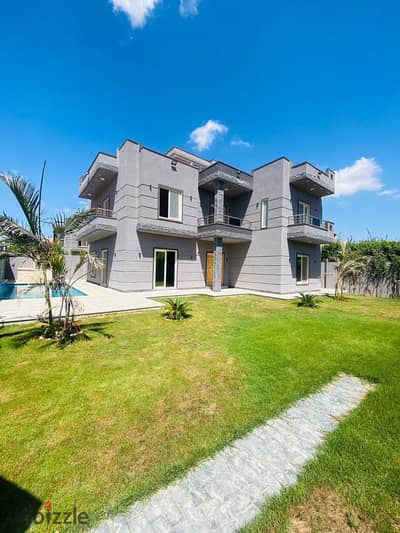 Villa for sale with swimming pool, registered with the Real Estate Registry in King Mariout | Alexandria •