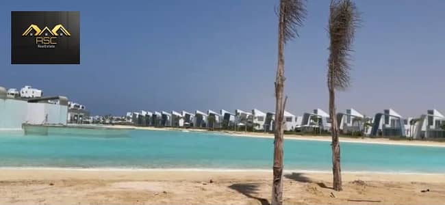أقل سعر فيلا مستقلة للبيع في فوكا باي رأس الحكمة الساحل الشمالي - صف أول لاجون - برايم لوكيشن - بحرى صريح - فيو رائع على اللاجون - تشطيب سوبر لوكس . . .