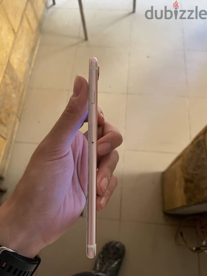 Apple - iPhone 7 Plus 2