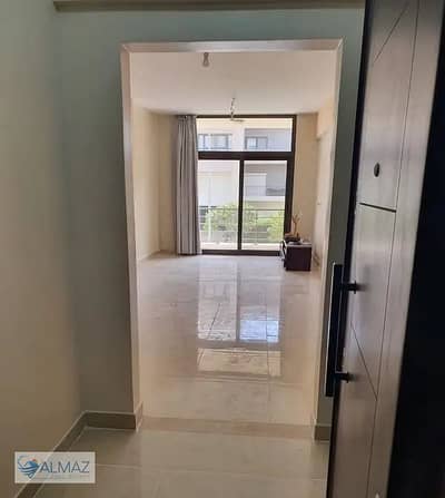 Apartment vacant 125 square meters for rent with kitchen and air conditioning in Fifth Square Compound in the Fifth Settlement near the main axes Apartment vacant 125 square meters for rent with kitchen and air conditioning in Fifth Square Compound in the Fifth Settlement near the main axes