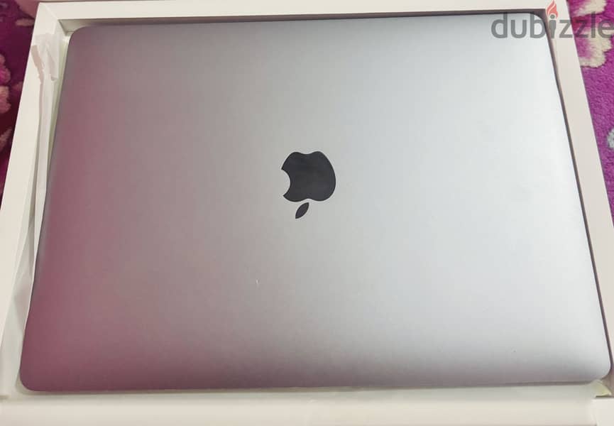 Macbook pro m1 2020 8/512 1