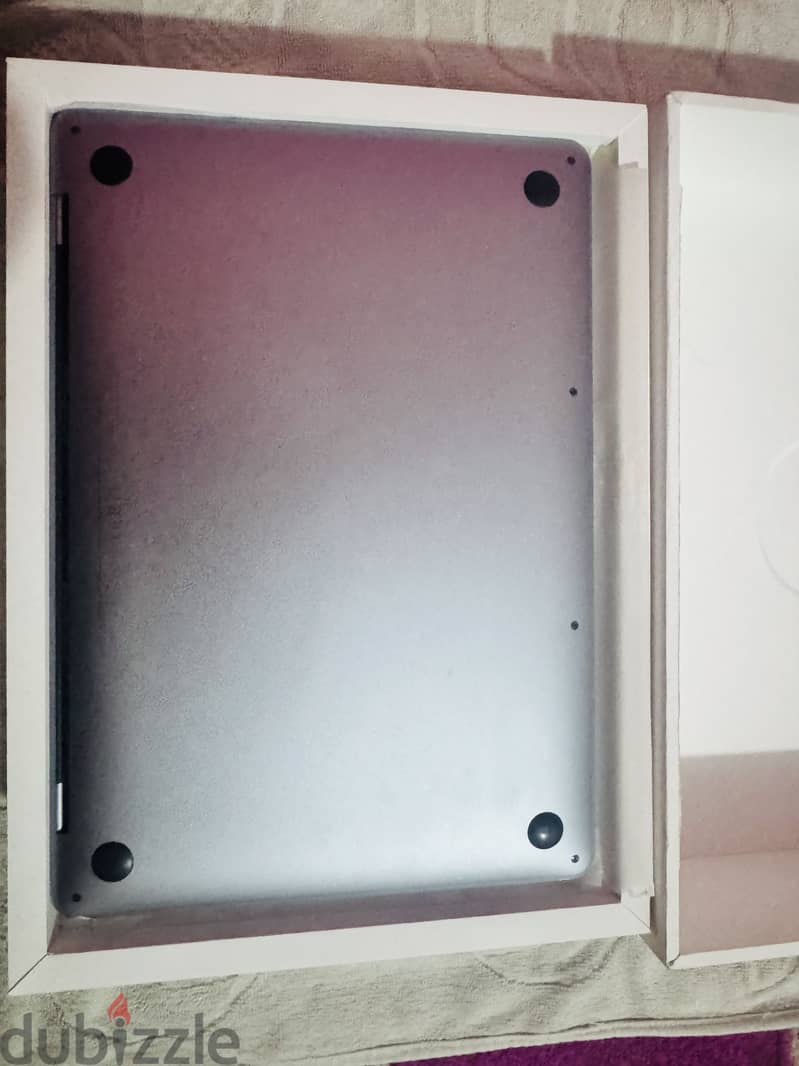 Macbook pro m1 2020 8/512 5