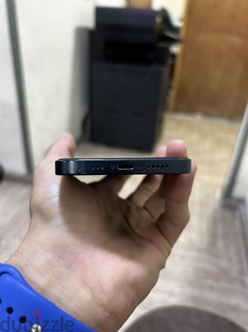 Apple - iPhone 13 2