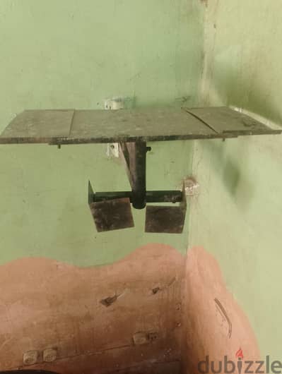 حامل تلفزيون او حامل شاشه كمبيوتر حامل تلفزيون او حامل شاشه كمبيوتر
