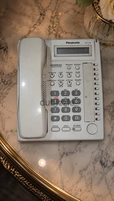Panasonic KX-T7730 تليفون سنترال للشركات بحالة ممتازة