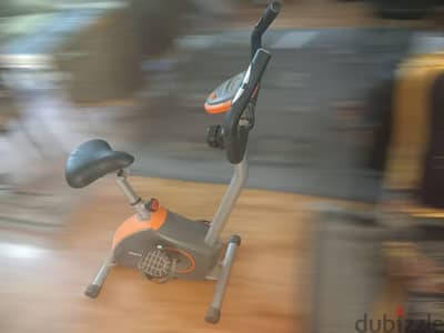 Manual Exercise Bike (Matrix Fit)