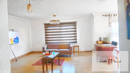 **Apartment for Sale in Madinaty – B10**  Ground-floor apartment with a private garden, 189 m² built-up area + 70 m² garden.