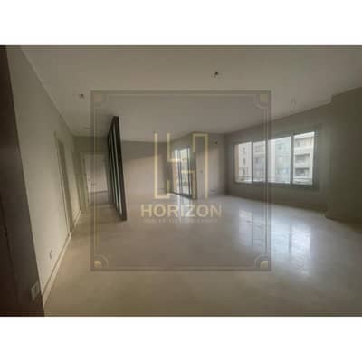 اقل سعر شقة  نص مفروش 2 نوم ايجار فيلدج جيت بالم هيلز التجمع القاهرة الجديدة Apartment rent Village Gate Palm Hills