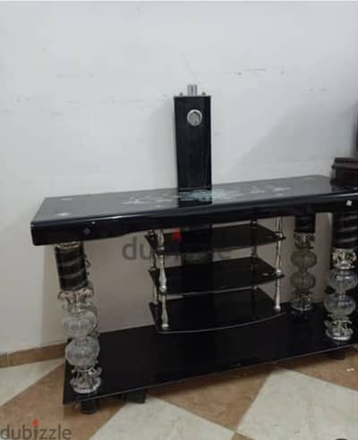 ترابيزه شاشه زجاج سوكوريت مستعمله لونها اسود