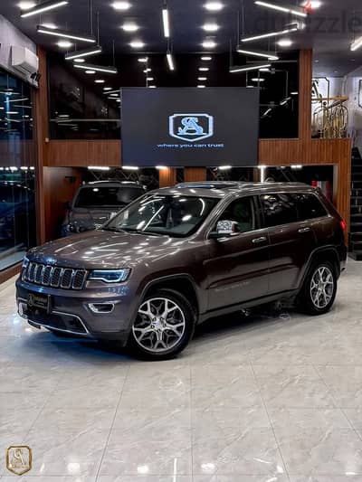 Jeep Grand Cherokee - جيب جراند شيروكى 2022 سعر نهائي داخل المعرض