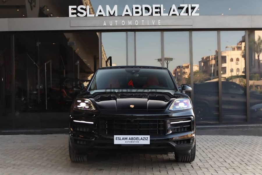 PORSCHE CAYENNE S COUPE MODEL 2026