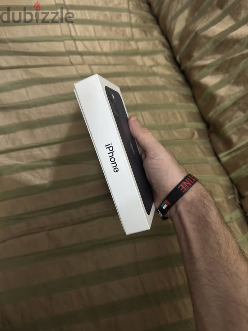 Apple - iPhone 13 1