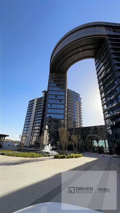 Direct View on Swimming Pool ZED Park Hotel Furnished Apartment for Daily Rent in ZED West Sheikh Zayed Zed Towers