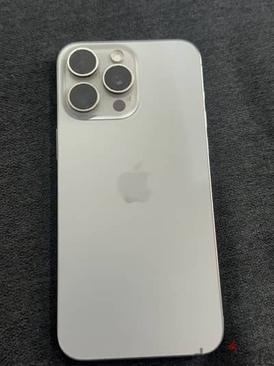Apple - iPhone 15 Pro Max for sale used like new with box no scratches