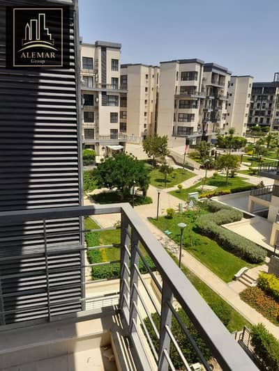 Apartment 168m² for rent in Madinaty, Block B8, Group 83, Wide Garden View, Seafront