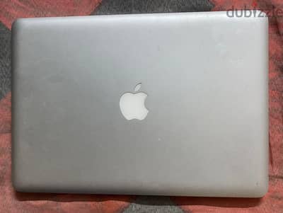 Macbook Pro 2012 mid بحاله ممتازه