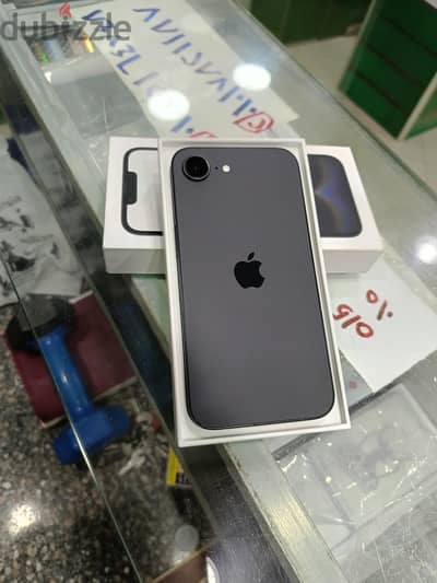 آبل - آيفون 16 اي