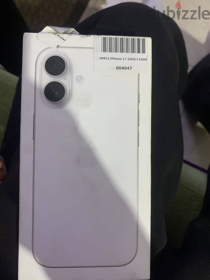 Apple - iPhone 17 9