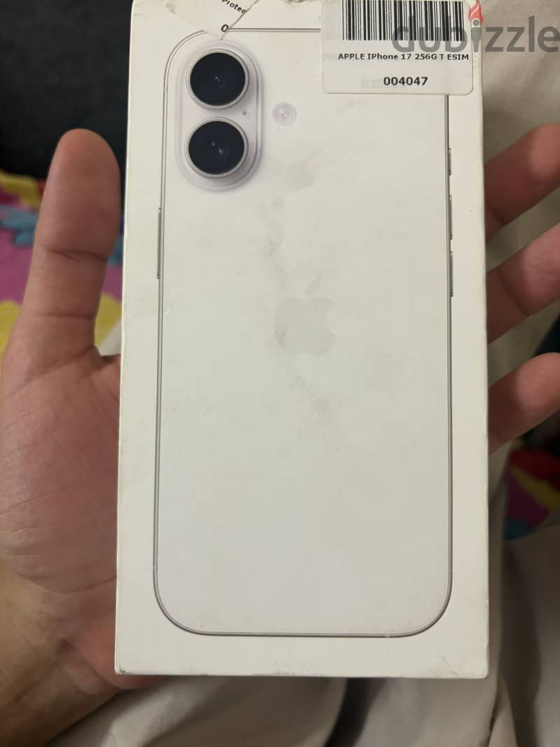 Apple - iPhone 17 12