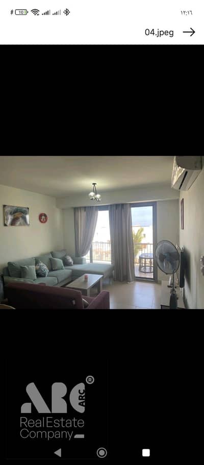 شاليه لقطه للبيع مارينا مراسي ١ غرفتين فيو مميز جدا بحري صريح خطوات للمارينا والبحر/ marasii north coast