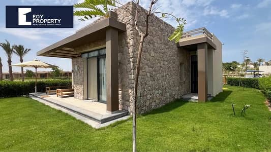 بموقع خيالي ِشالية بحديقة خاصة  بسعر مميزمتشطب بالكامل للبيع في Soma Bay - البحر الاحمر