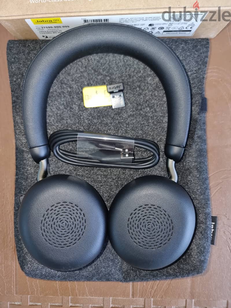Jabra Evolve2 75 Wireless Headset 7