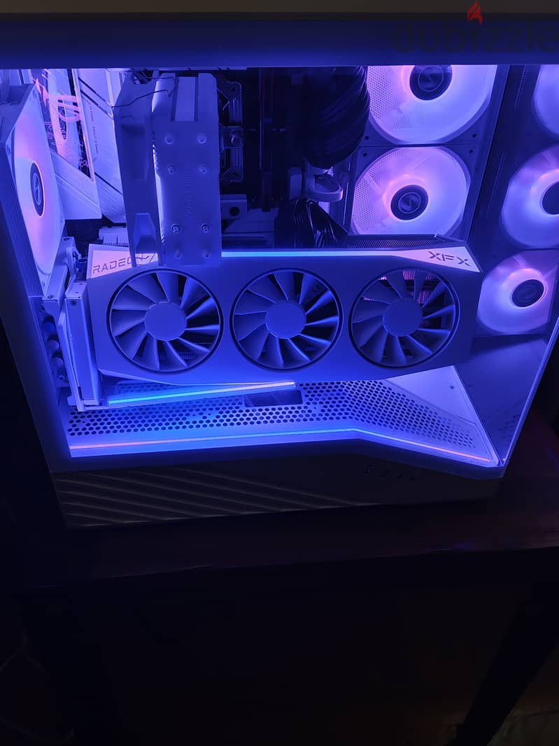 Ryzen 5 7600x and RX 9070xt White AM5 Gaming Build 4