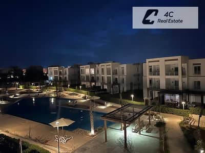 لسرعه البيع  باقل من سعر الشركه شاليه بنتهاوس  مفروش بالكامل والاجهزة امواج الساحل الشمالي Pool View open view landscape بتقسيمه مميزة جاهزه للمعاينه