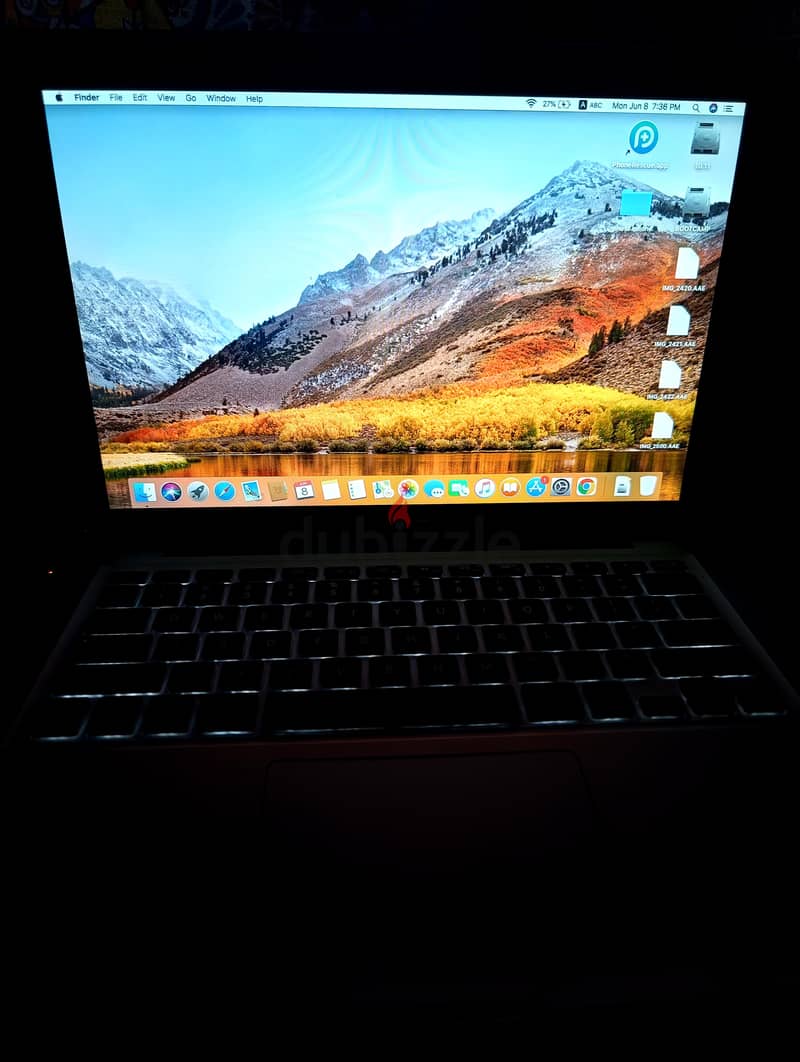 MacBook pro 2011 1