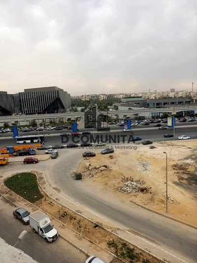 شقه للايجار اداري اللوتس الجنوبيه علي التسعين الجنوبي مباشر