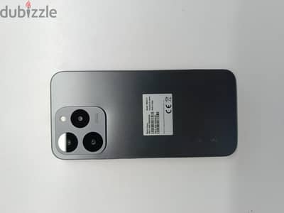 ريلمى 15 T