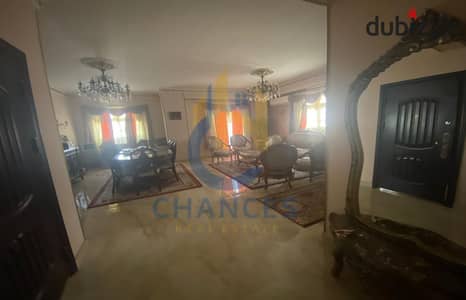 شقة مميزة للبيع فى الياسمين  4  بالقرب من التسعين الشمالى  –  فيو مميز
