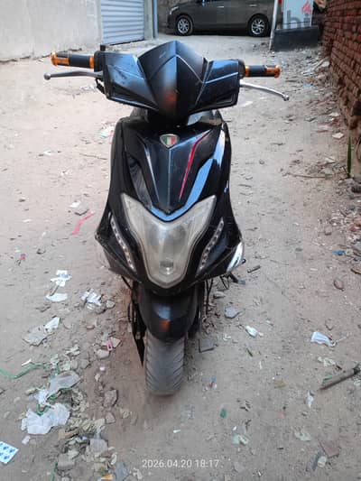 سكوتر حوا r8