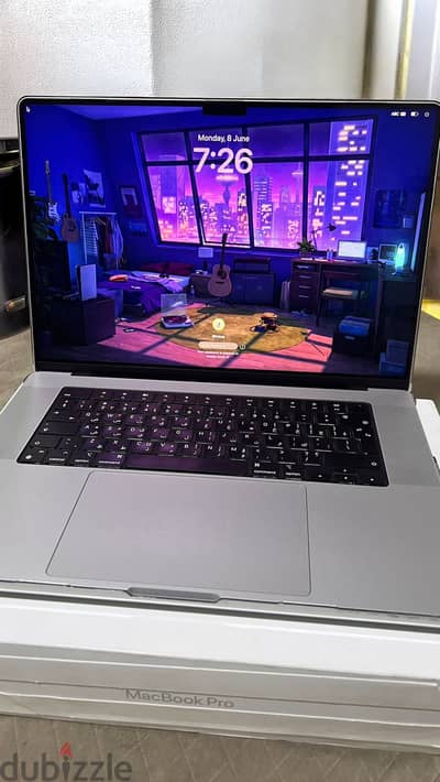MacBook Pro M4 Pro 16 inch like new