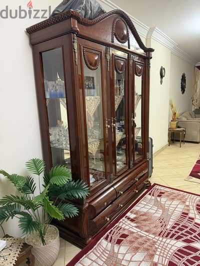 سفره كبيره ٧  كراسي و ميش بتاعها