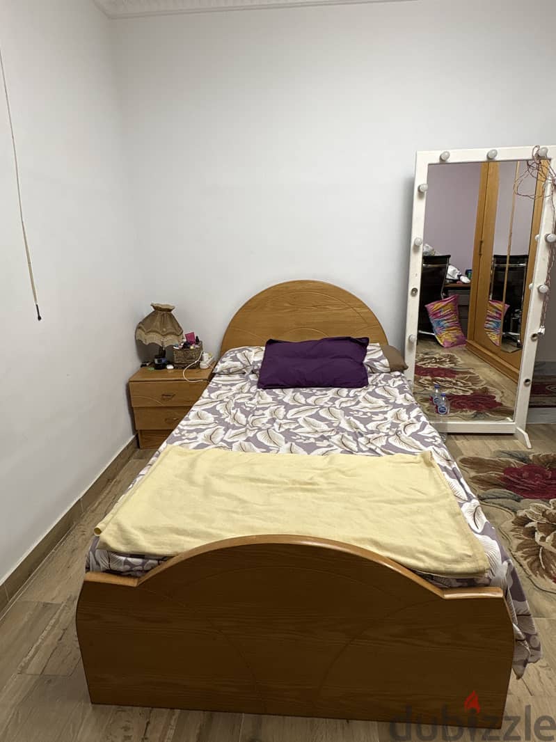 Bed room 1