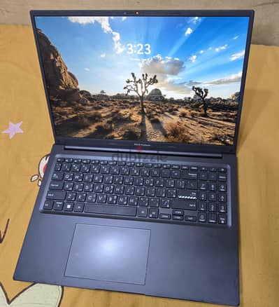 Asus vivobook 16
