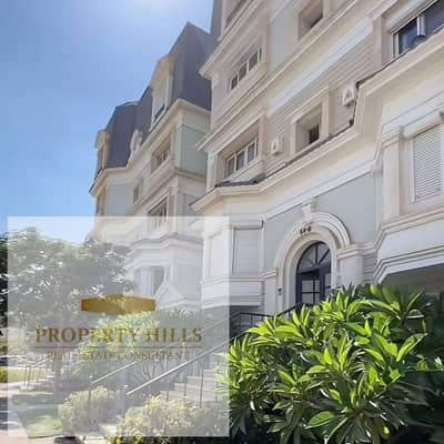 فيلا تقع ف كمبوند grand valley تشطيب كامل استلام فوري