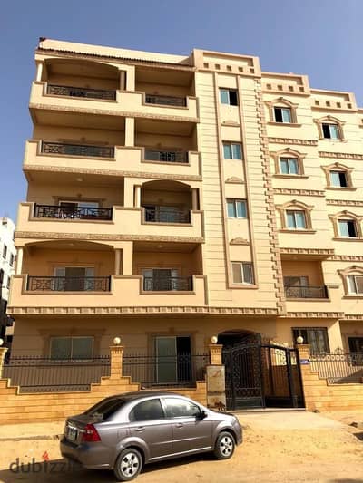 شقه مميزه  نصف تشطيب للبيع باللوتس الجنوبيه