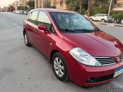 Nissan Tiida 2007