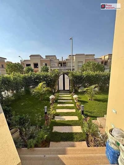 بــسعر لقطه اس فيلا 212م للبيع في كمبوند سراي بجاردن 120م بالتقسيط علي 8 سنين فيو مفتوح علي فيلات وجرين ايريا بجوار مدينتي دقايق من الجولدن سكوير وAuc
