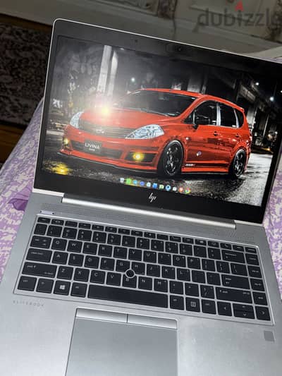 لاب Hp Rayzen five pro مفيهوش خربوش معاه هديتين بطاريه بحاله جيده جدا