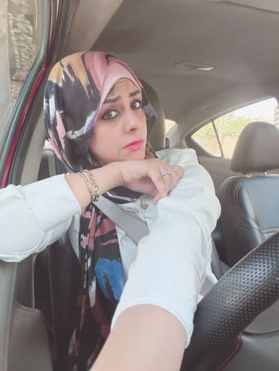 Noura Azab