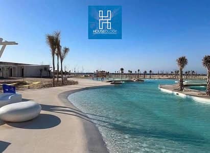 شاليه دايركت علي اللاجون استلام فوري متشطب بالكامل للبيع في نايا باي راس الحكمه Naia Bay