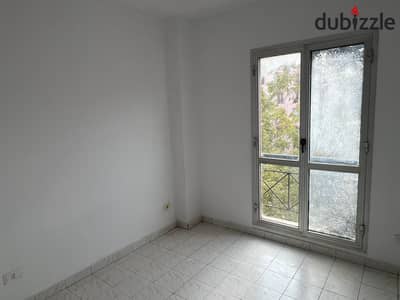 Distinctive apartment for rent in Al-Rehab at a special price, broker directly from the owner